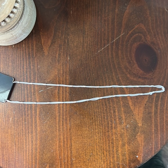 Maren Elena necklace - Picture 2 of 3